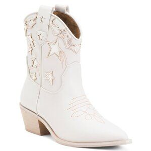 MIRACLE MILES White Valeria Western Booties